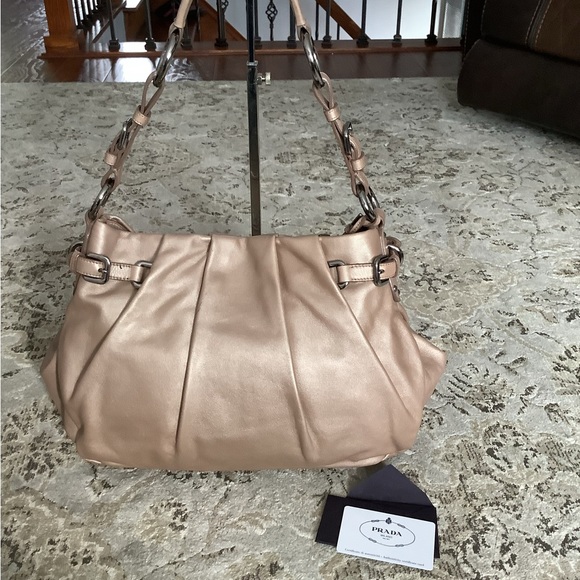 GORGEOUS DRESSY PRADA BAG 🌹🌹🌹 - Picture 2 of 16